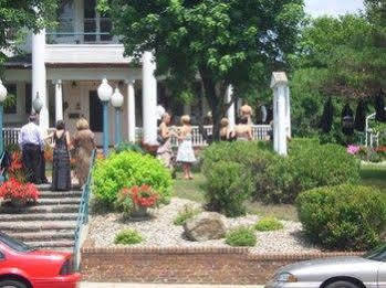 The Pillar Inn Cold Spring Exterior photo