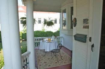 The Pillar Inn Cold Spring Exterior photo